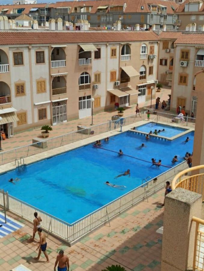 Home 3 Jc Torrevieja Eksteriør billede